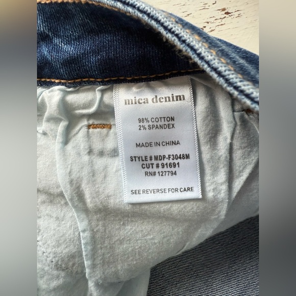 Mica Super High Vintage Crop Flare Jeans 💙 - Picture 6 of 7